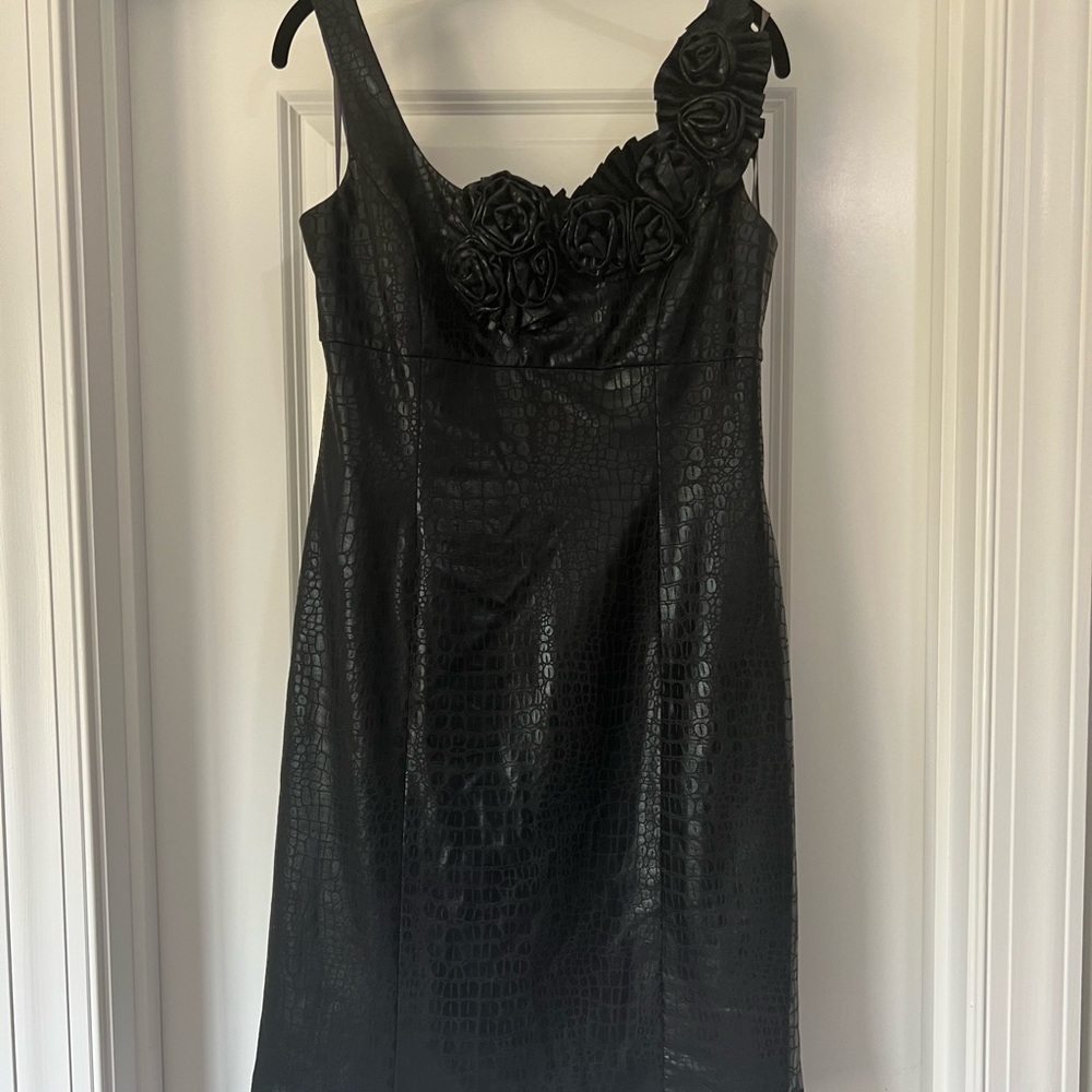 Muse Black Sheath Dress Cocktail